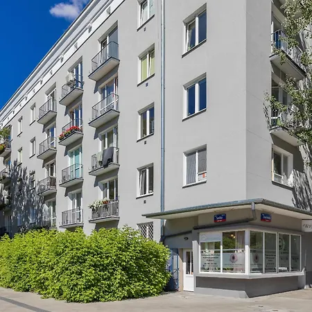 公寓 Bright In Saska Kepa Near Pge Narodowy By Renters
